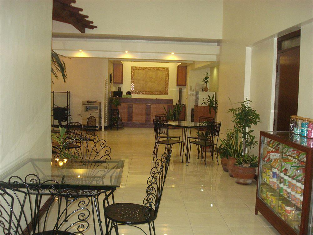 El Rico Suite Makati By Reddoorz Makati City Exterior photo
