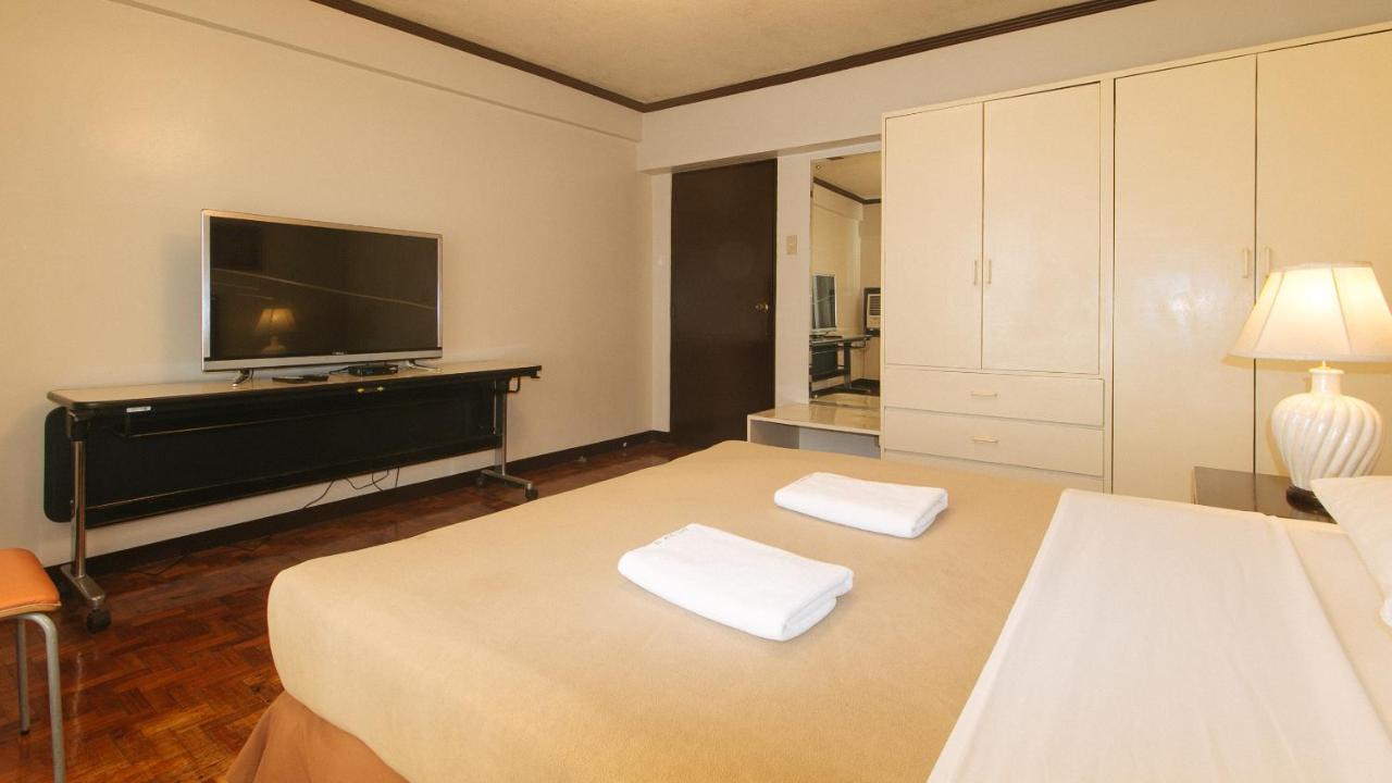 El Rico Suite Makati By Reddoorz Makati City Exterior photo