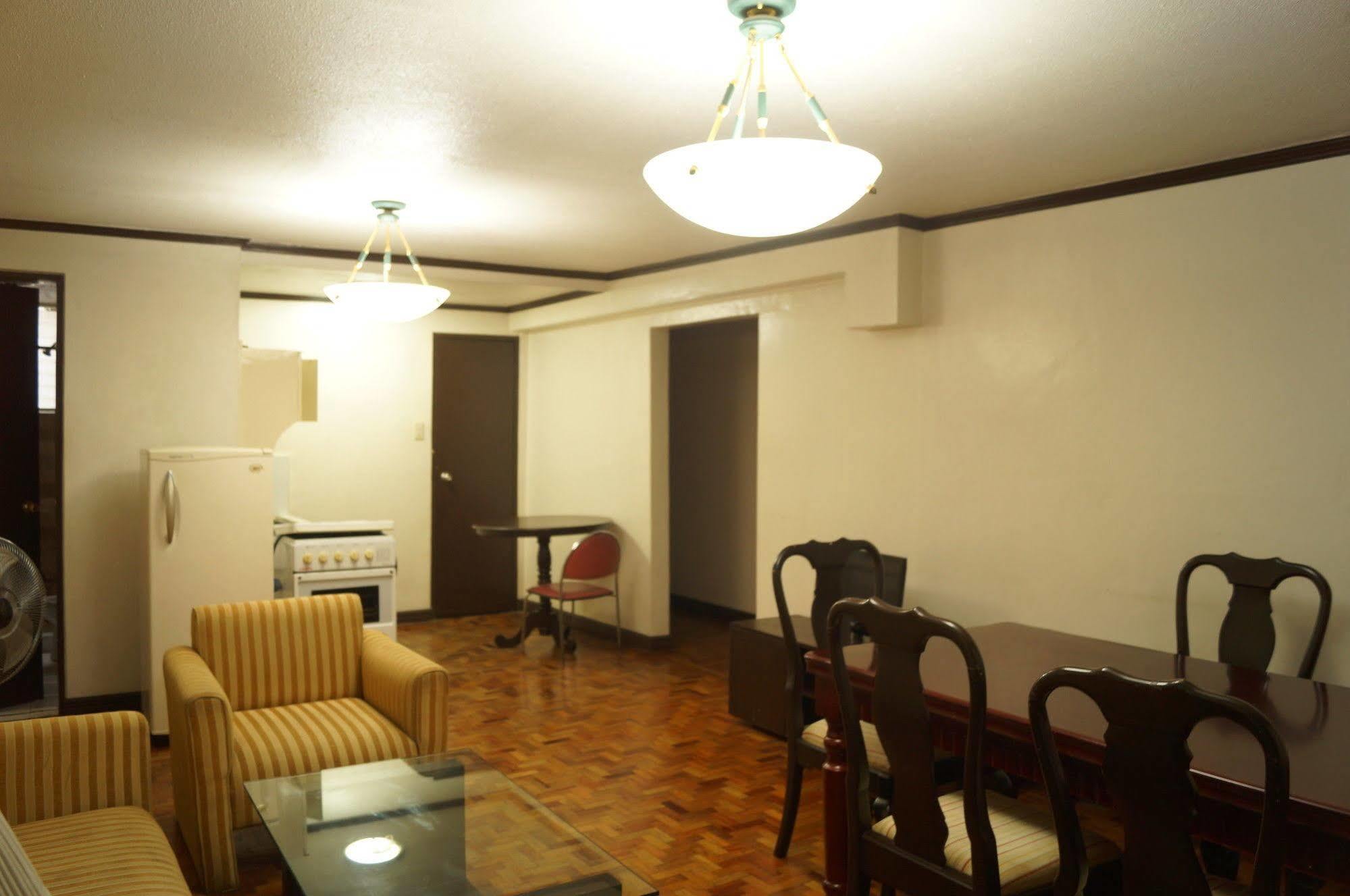 El Rico Suite Makati By Reddoorz Makati City Exterior photo